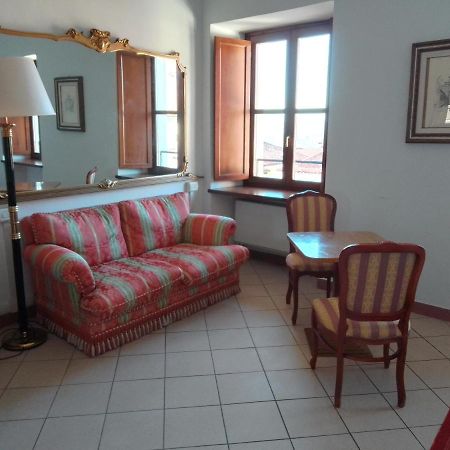 Albergo E Ostello Della Gioventu Biella Centro Storico ภายนอก รูปภาพ