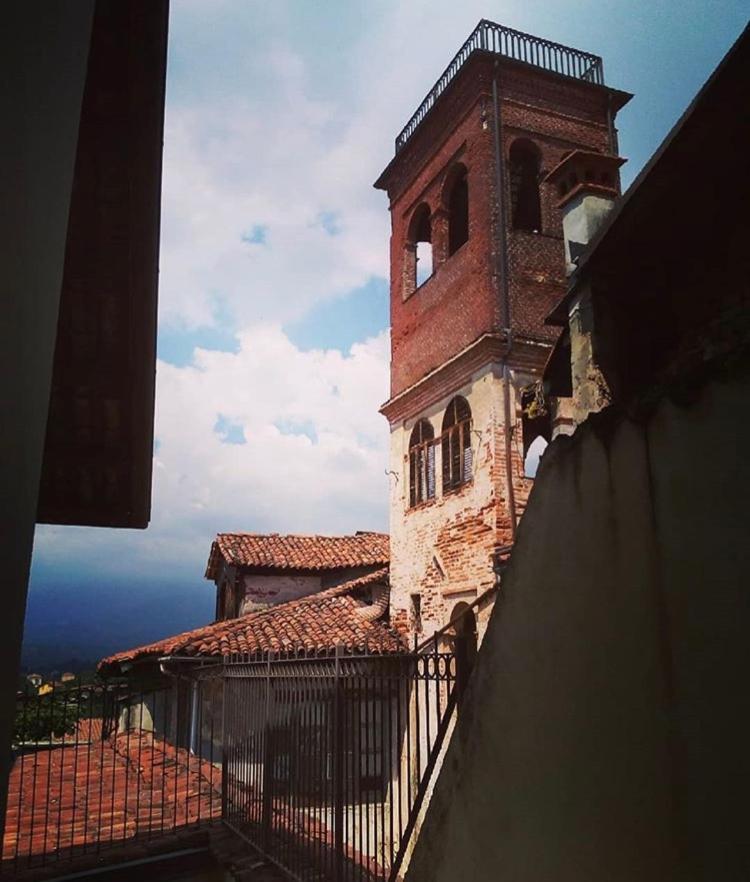 Albergo E Ostello Della Gioventu Biella Centro Storico ภายนอก รูปภาพ