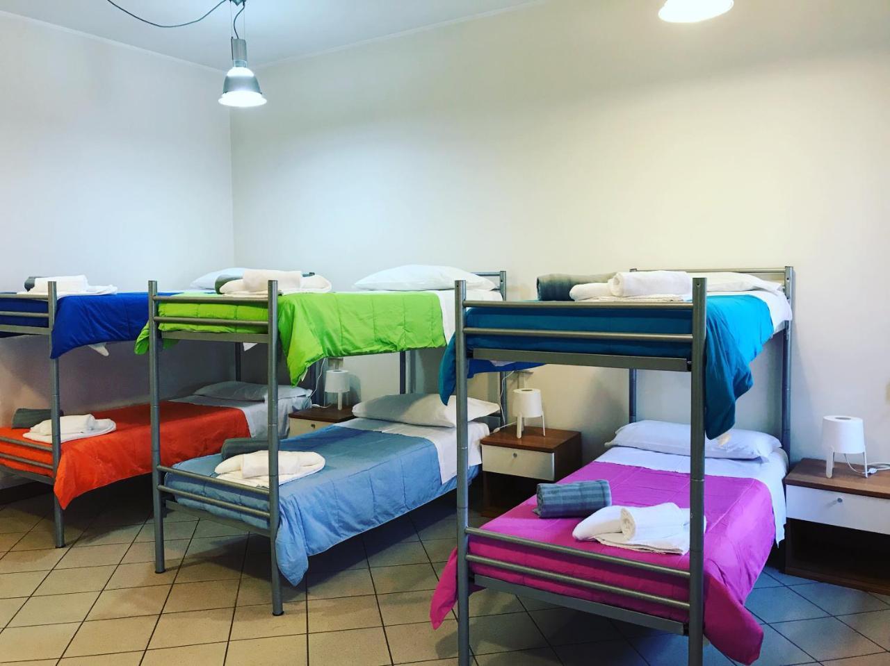 Albergo E Ostello Della Gioventu Biella Centro Storico ภายนอก รูปภาพ